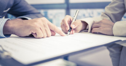 Should You Sign a Long or Short Commercial Real Estate Lease?